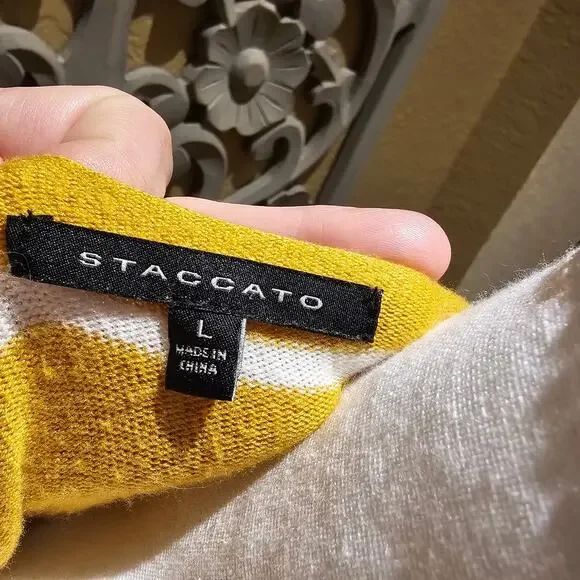 Staccato Size L Modern Relaxed Casual Minimalist Striped V Neck Knit Top - Picture 7 of 11